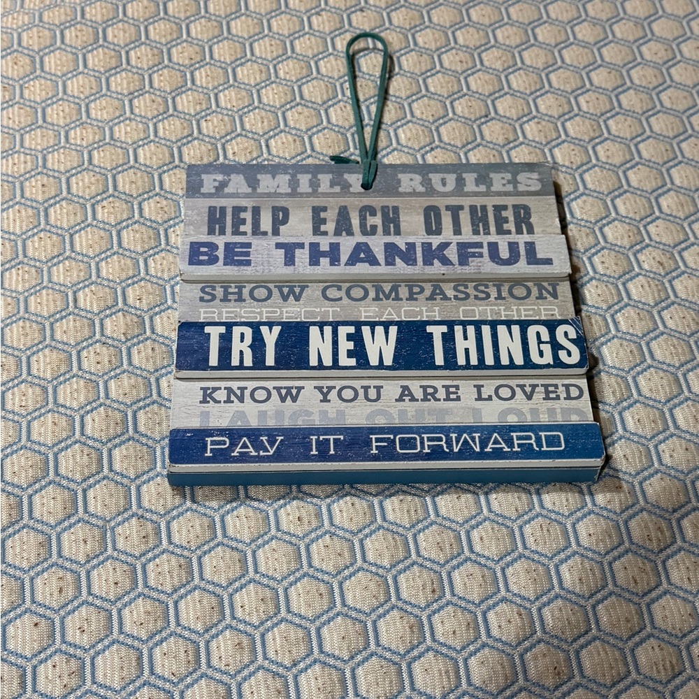 Family Rules Hanging Sign